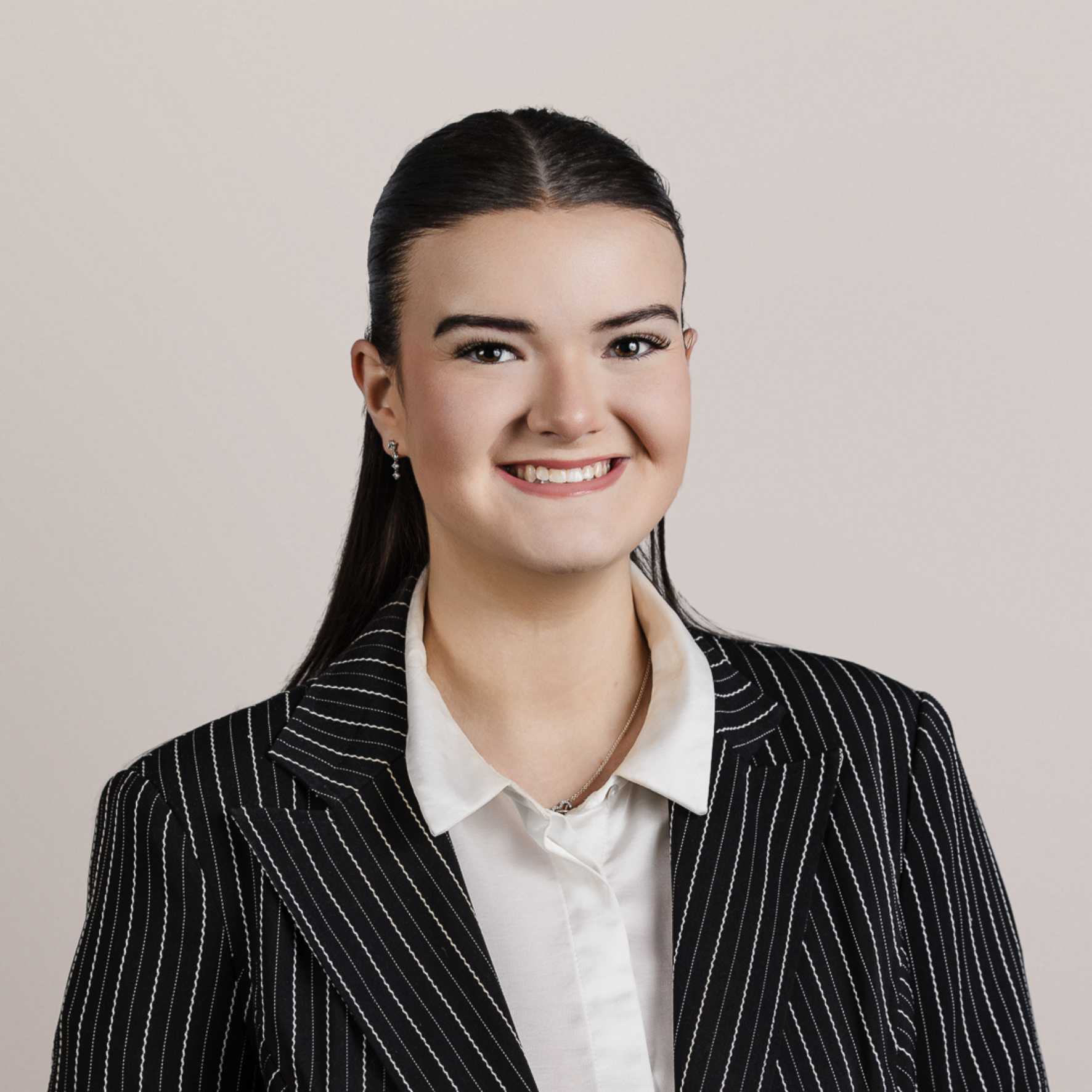 Ella McCann photo Ella McCann photo